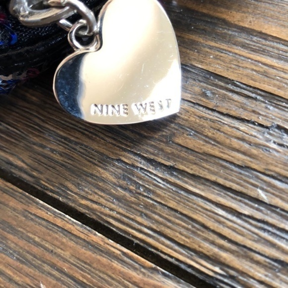 3/$30 Nine West sequined/leopard interior cosmetic bag - Picture 3 of 6